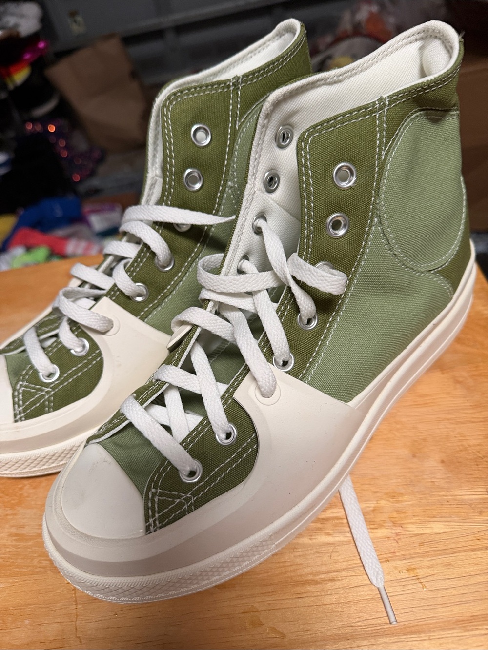 Classic High-Top Canvas Sneakers in Olive Green with Cream Trim size 11